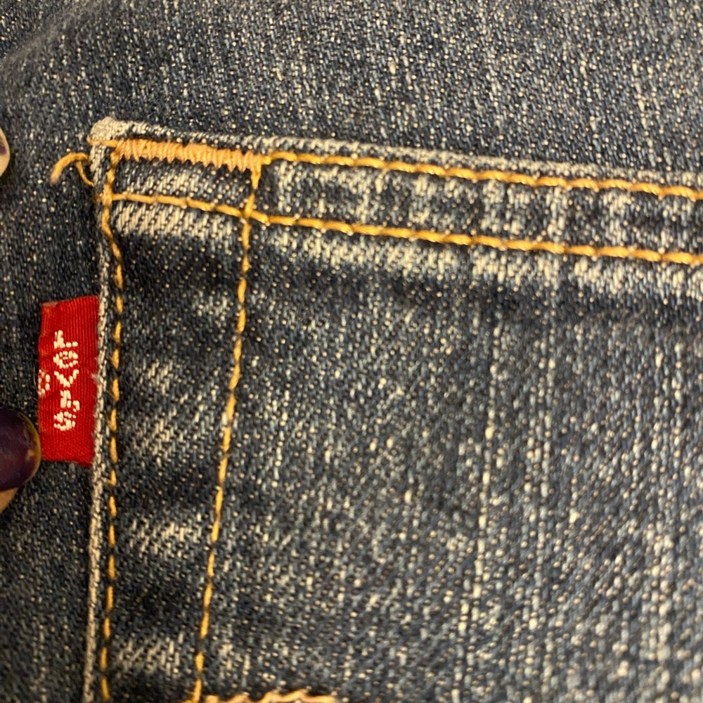 Vintage Levi’s Curvy Cut Jeans - Size 9 M - Medium Wash Bootcut Denim - 28”X30” - Picture 9 of 14